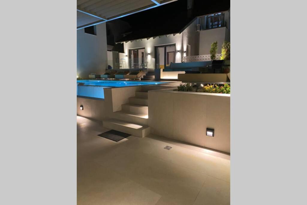 Chania Living Stories Villa With Piano Extérieur photo