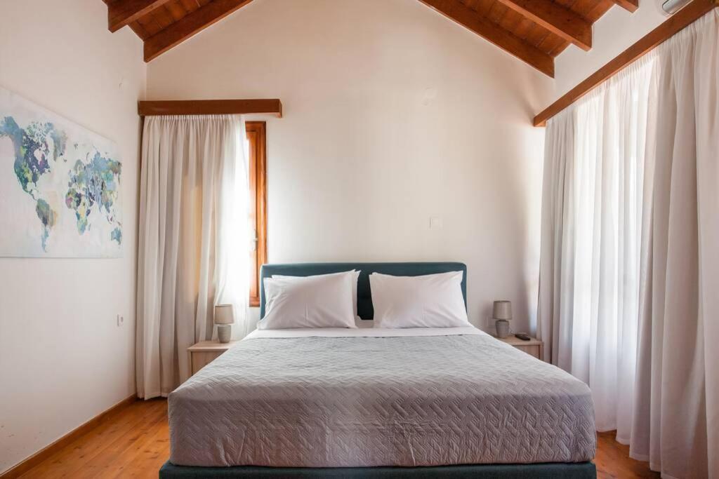 Chania Living Stories Villa With Piano Extérieur photo