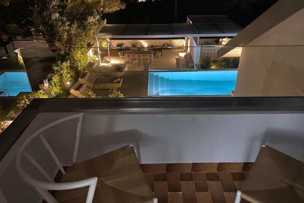 Chania Living Stories Villa With Piano Extérieur photo