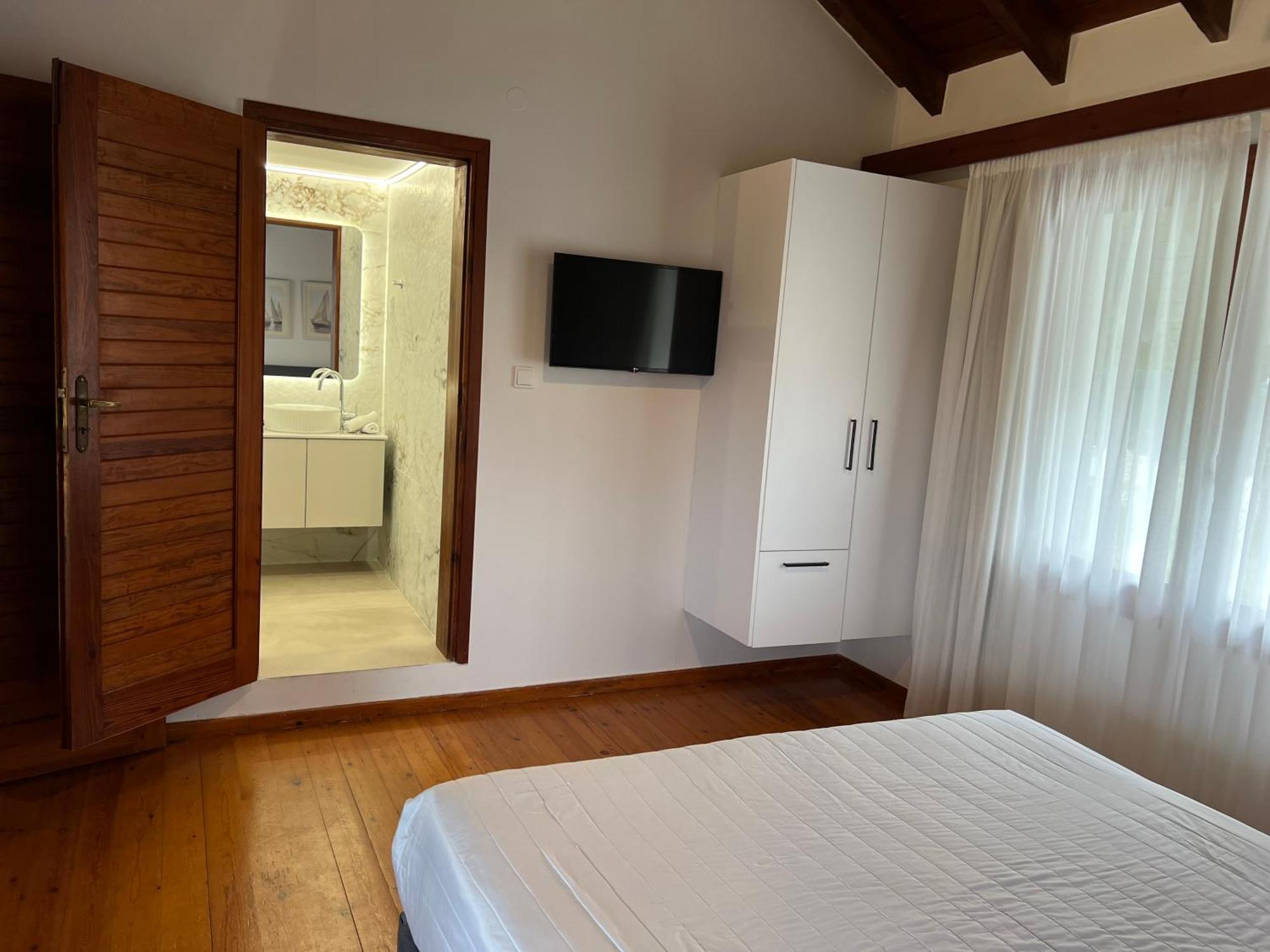 Chania Living Stories Villa With Piano Extérieur photo